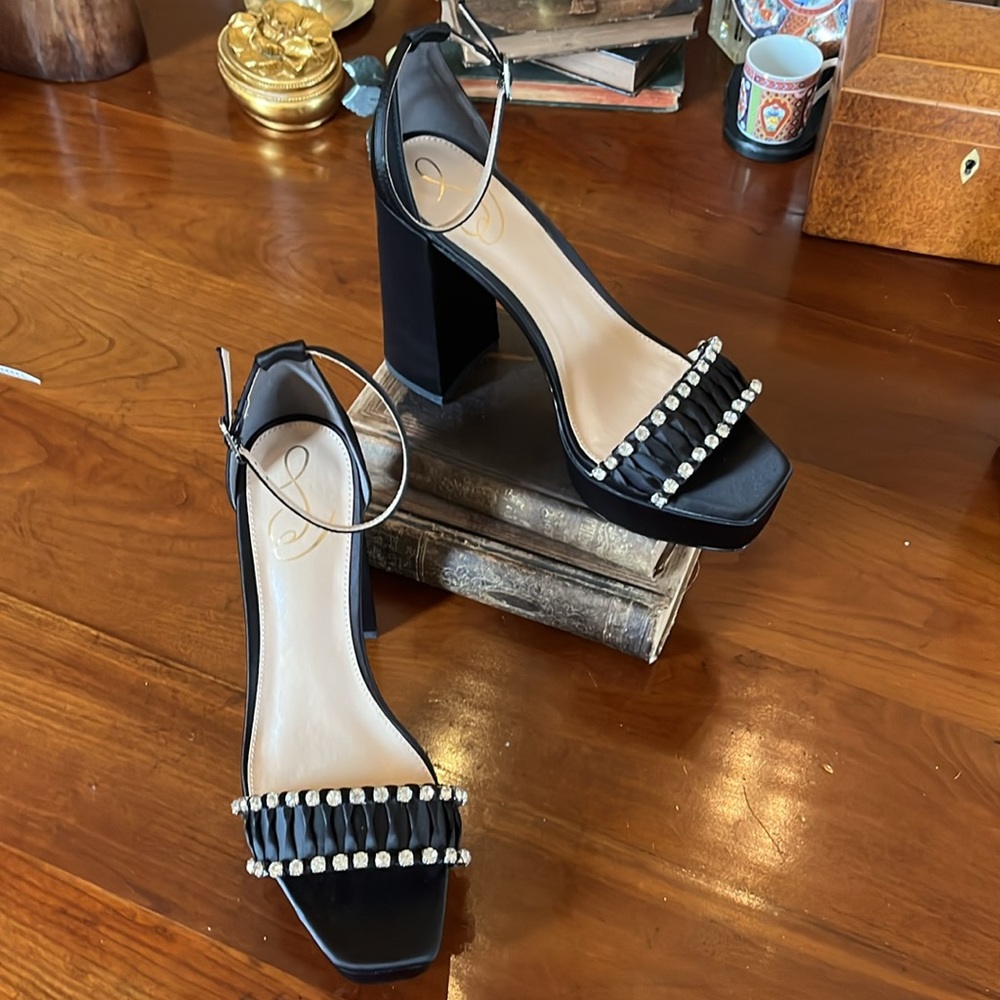 Ninette Ankle Strap Platform Sandal (Women)
Sam Edelman - Picture 2 of 9